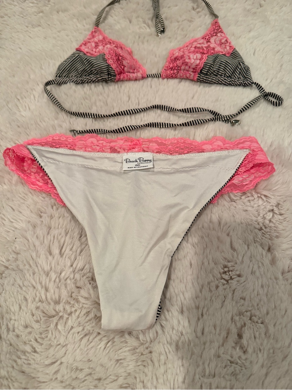 Beach Bunny Pink Lace Triangle Bikini Set - Picture 7 of 8